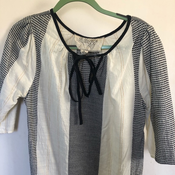 Ace&Jig cream & black gauzy cotton top M turnaround (can be worn front/back) - Picture 2 of 9